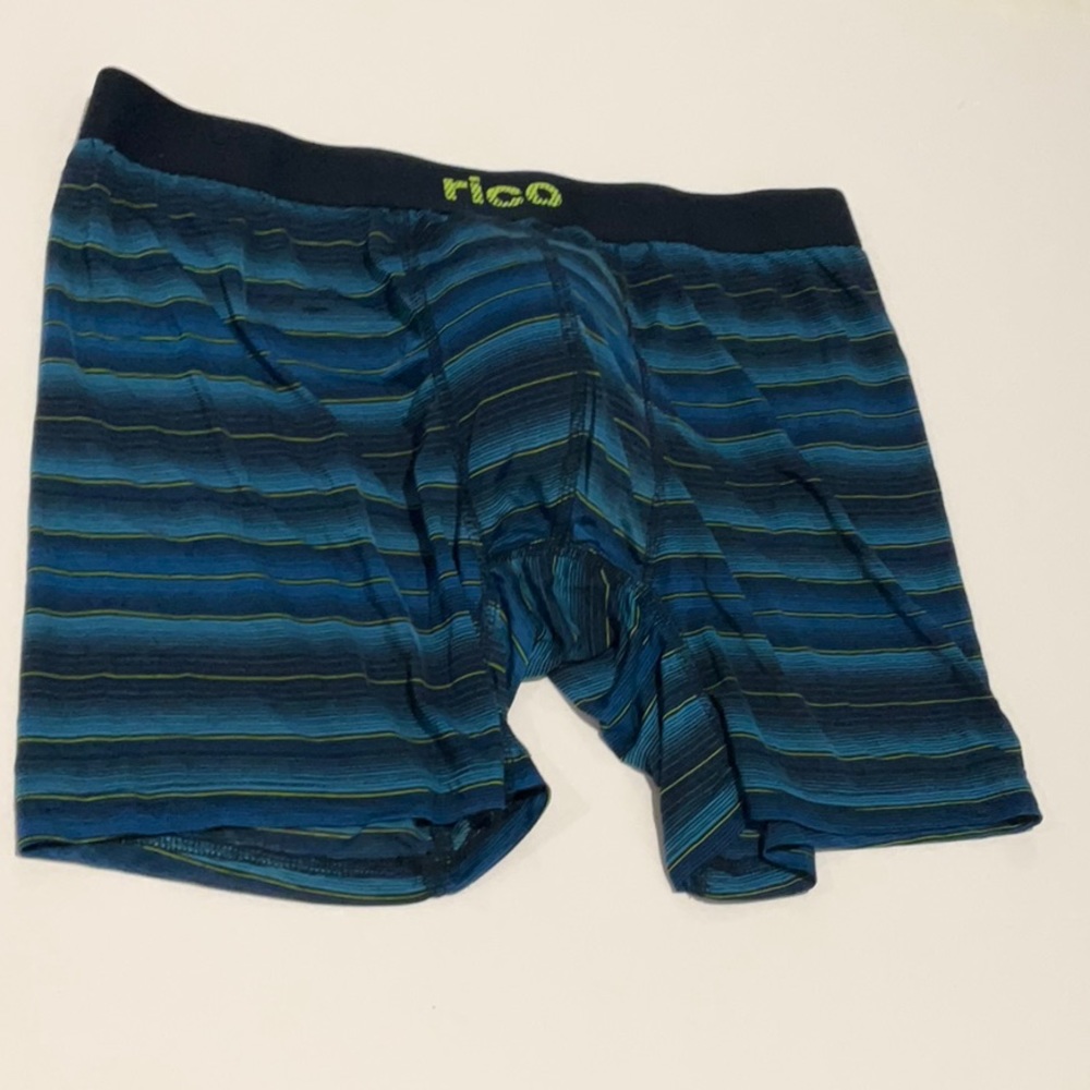 Equipo large used boxer briefs**